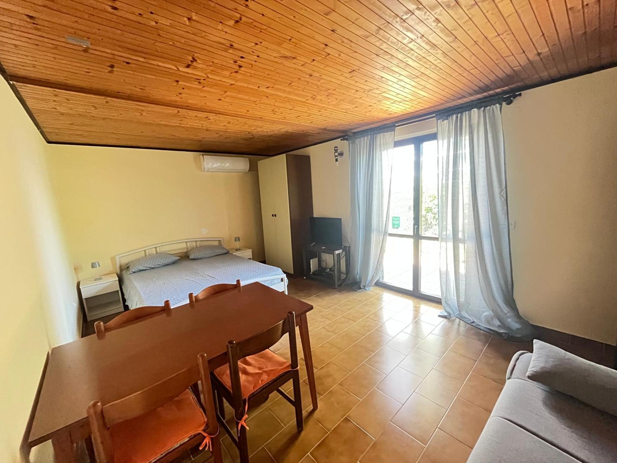 Apartma Korelc Holiday home Koper